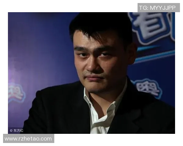 姚明脸部变化引发热议网友纷纷猜测背后原因与影响